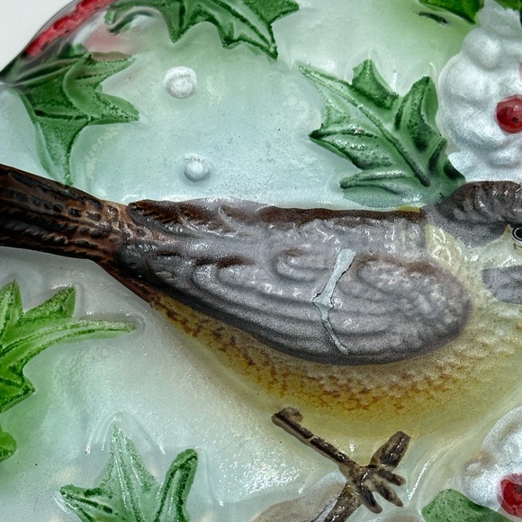 Fused Glass Bird Plate with Holly Berries - Picture 11 of 16